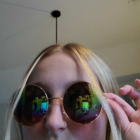 Circle sunnies - Picture 2 of 2